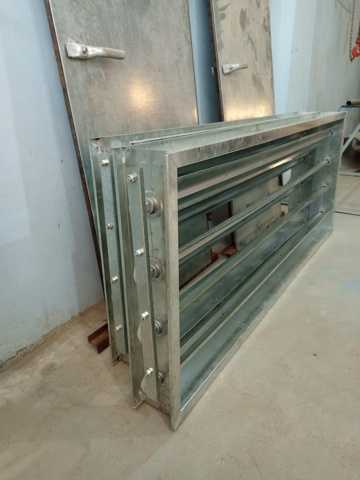 Adjustable air damper panel