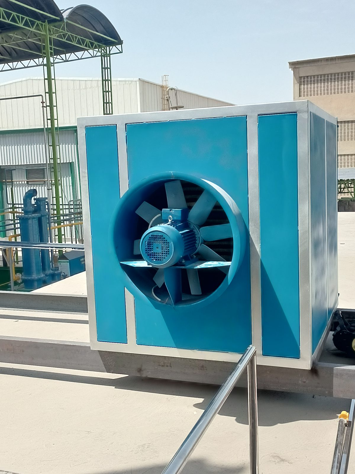 Rooftop axial exhaust fan installation